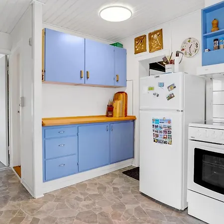 Stunning Home In Oksbol With Wifi